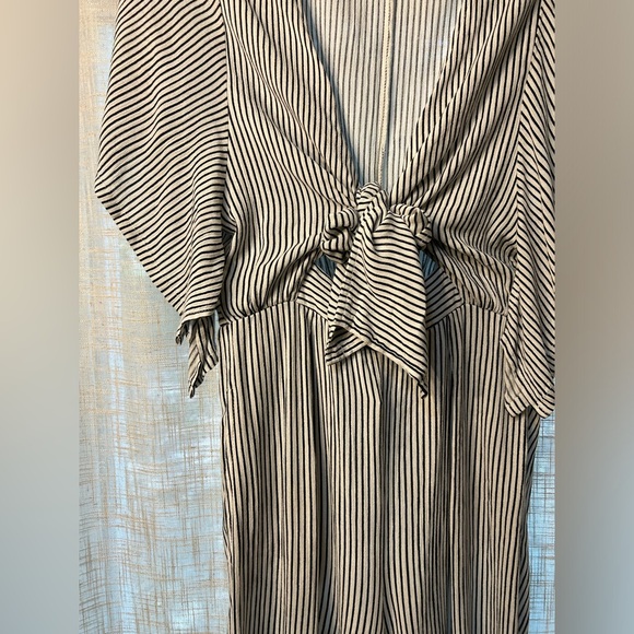 Audrey 3 Plus 1 Black and White Striped Jumpsuit with Cutout and Flared Sleeves. - Picture 10 of 16